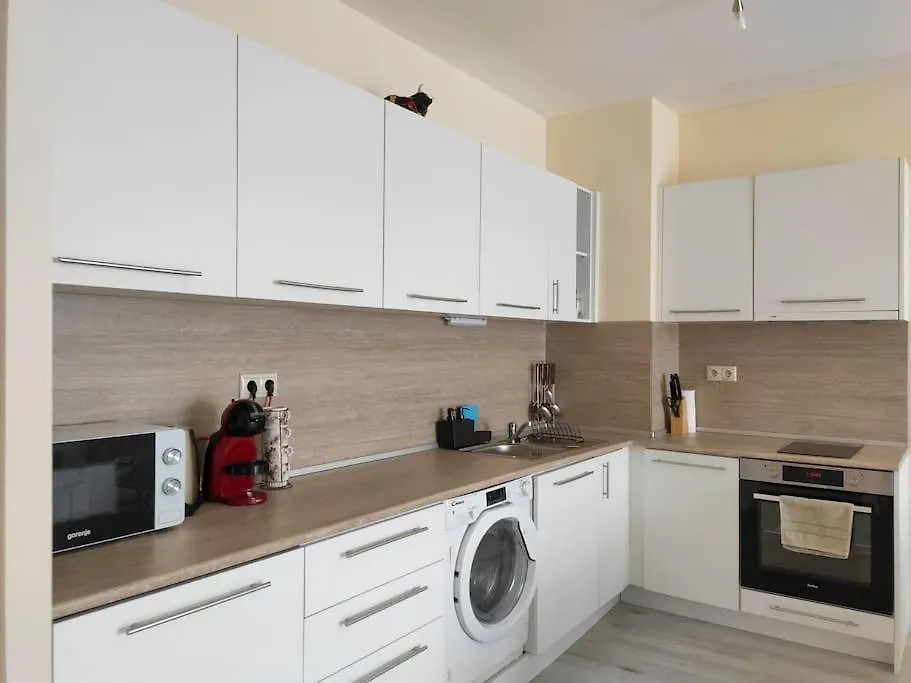 Beachfront Panoramic Flat @ South Bay Residence Varna